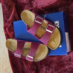 Birkenstock Arizona in Festival Fushia - size 40 -